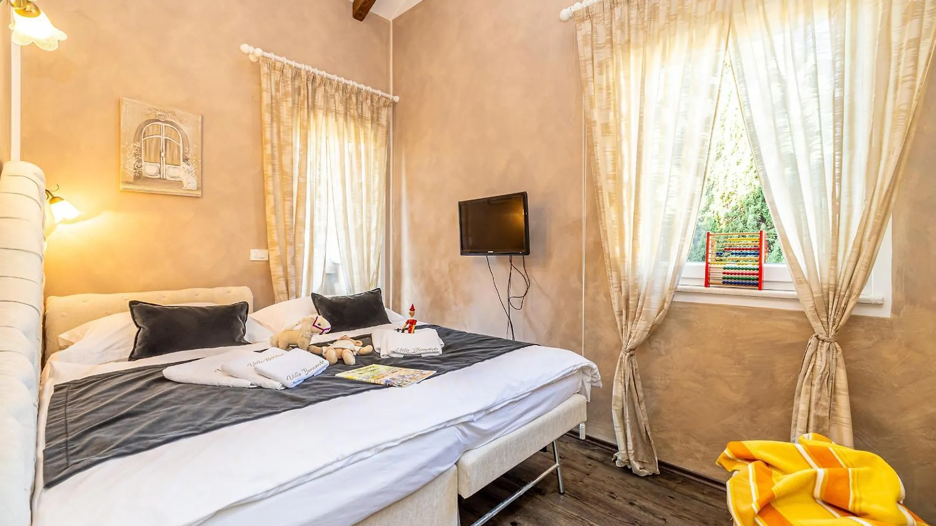 Holiday House Seascape I With Private Pool And Spacious Garden Malinska Holiday home
