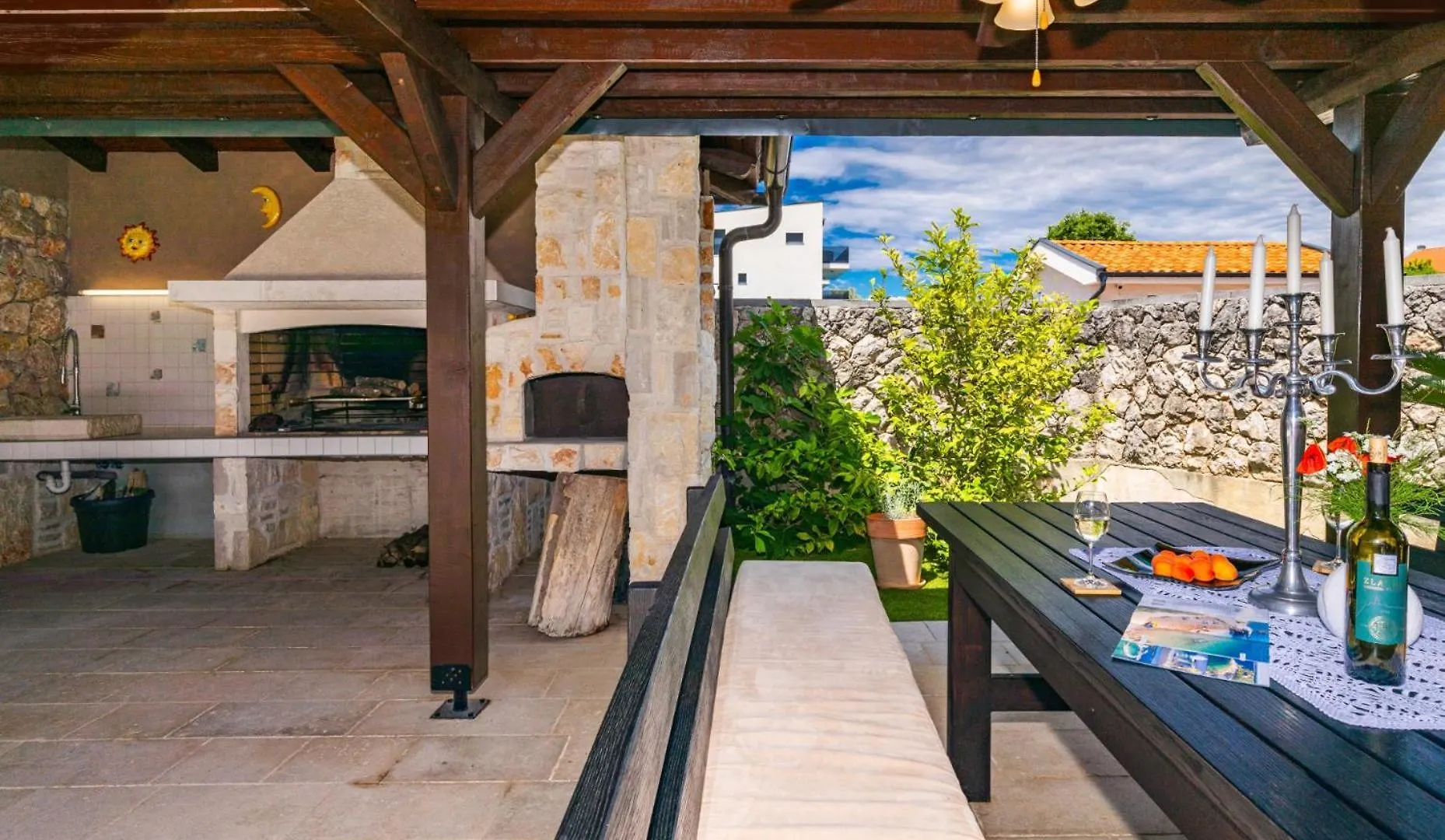 Holiday House Seascape I With Private Pool And Spacious Garden 말린스카 펜션